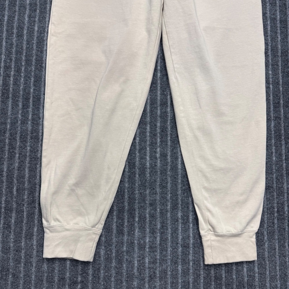 Nike Womens Medium Beige Sportswear Essential Fleece Jogger Pants (2409) - Picture 3 of 12